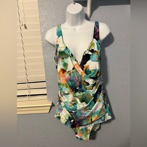 Maxine of Hollywood Swimsuit new with tags size 16